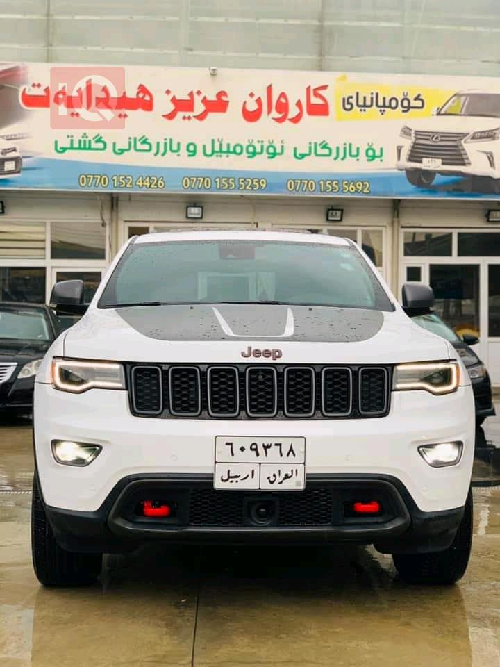 جیپ گراند شیرۆکی